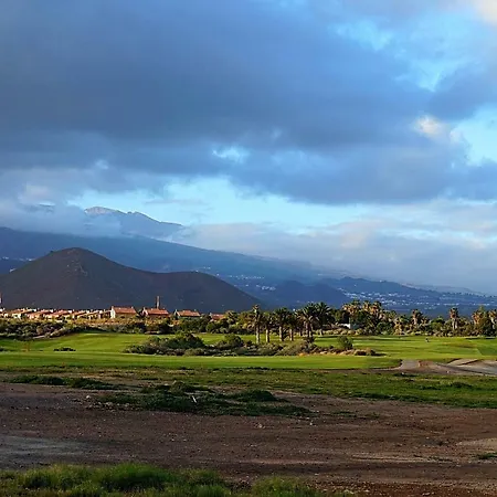 Hermoso Apartamento Amarilla Golf. Offer! Apartment